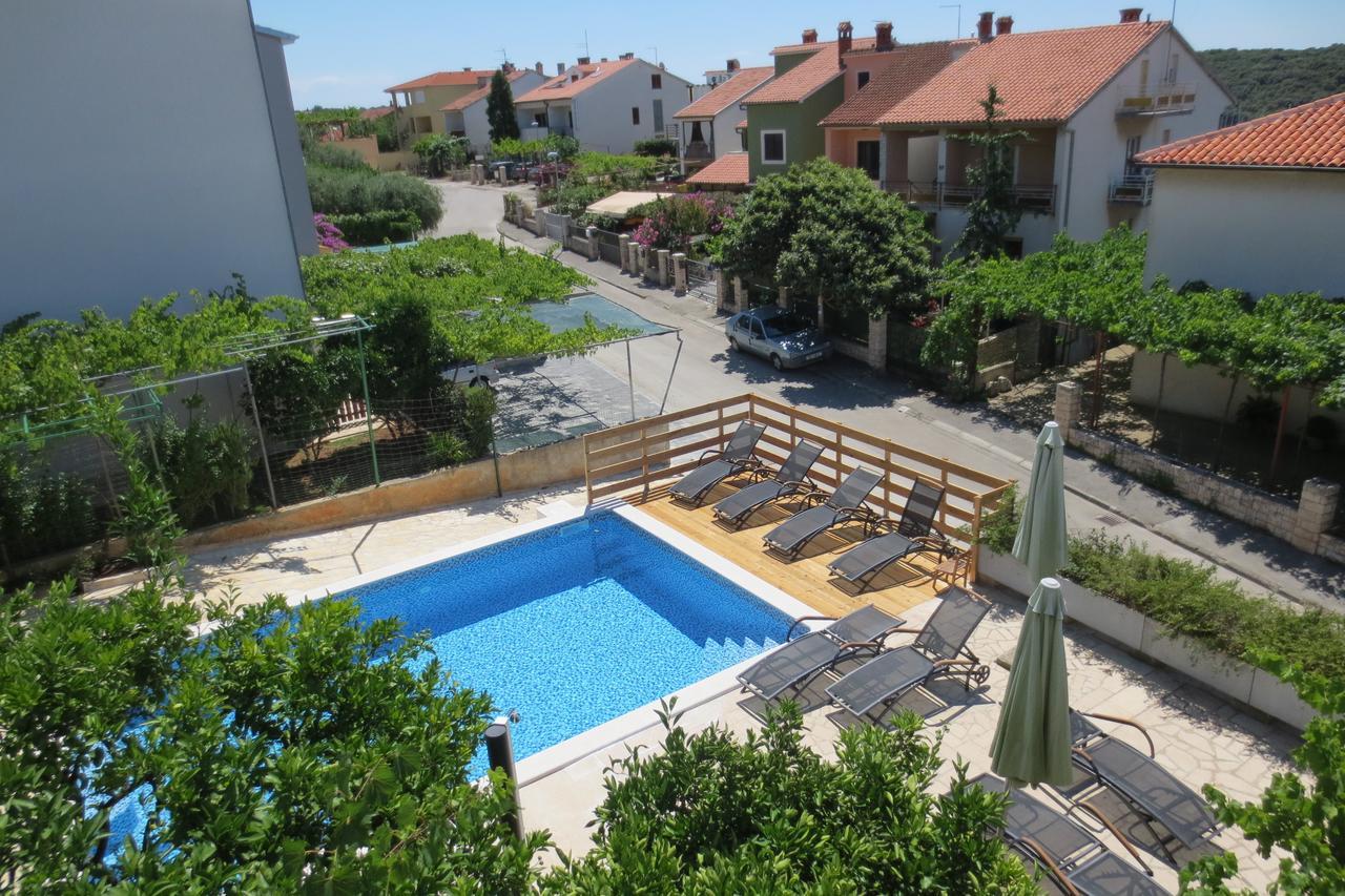PUY Guest House Zimmer F1 מראה חיצוני תמונה
